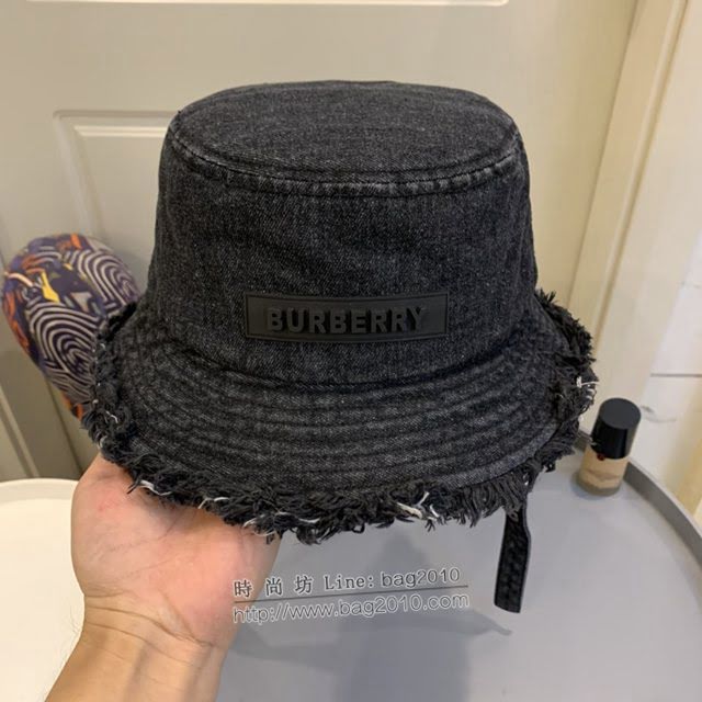Burberry男女同款帽子 巴寶莉新款重工洗水牛仔加防風繩漁夫帽遮陽帽  mm1649